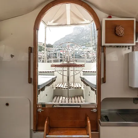 بوتيل Classic Boat Monte-carlo