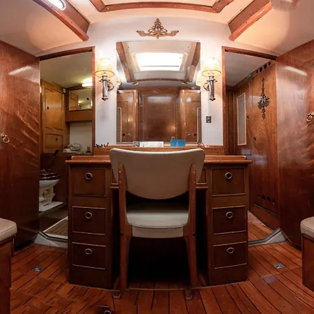 Classic Boat Monte-carlo مونتي كارلو