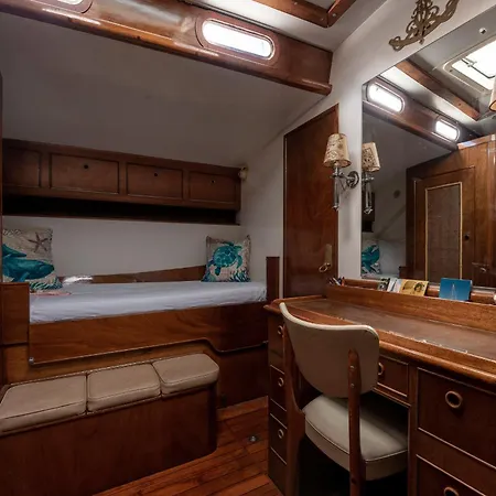 Classic Boat Monte-carlo * مونتي كارلو