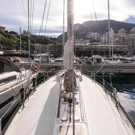 Classic Boat Monte-carlo بوتيل